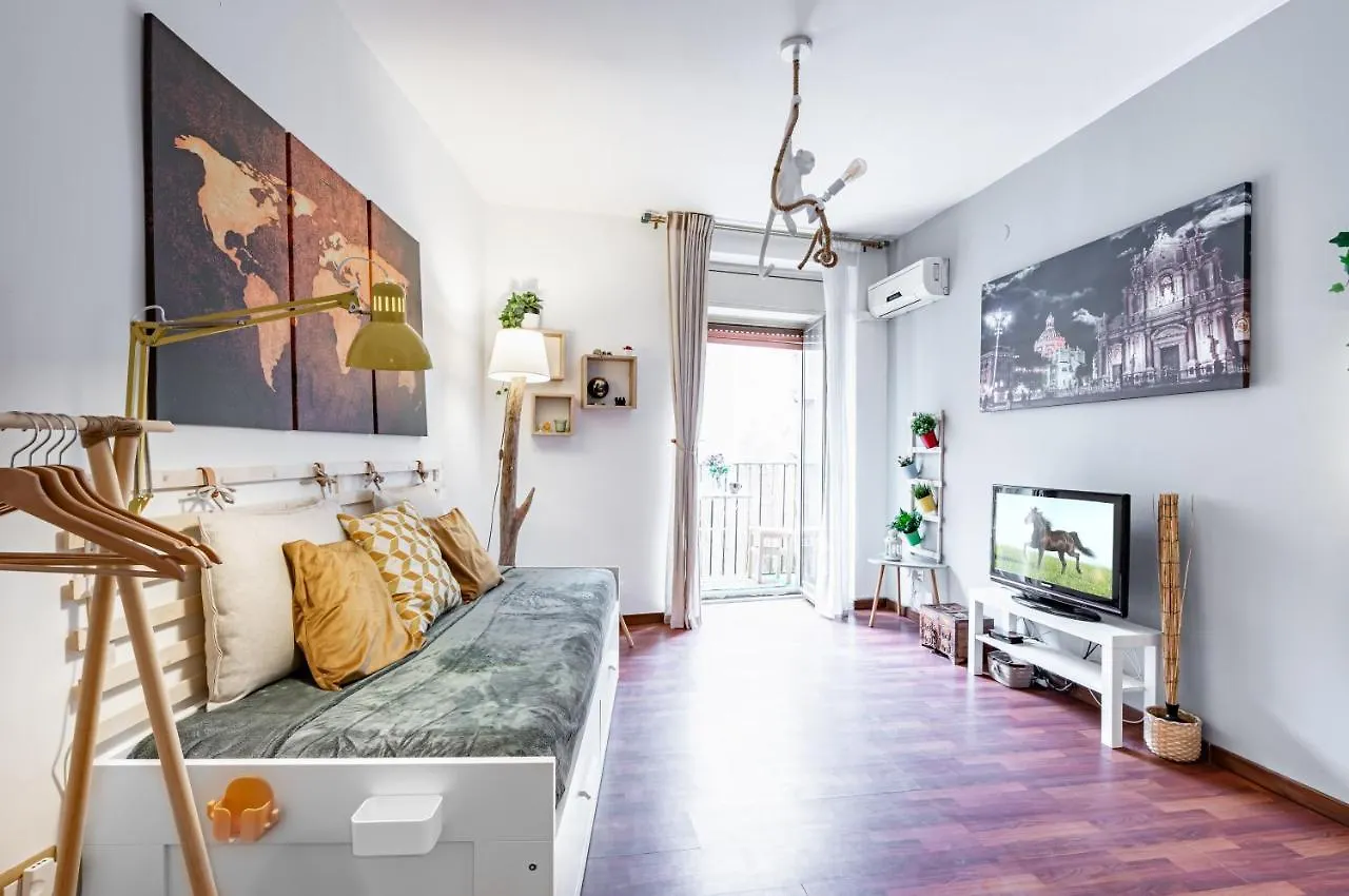 Casa Giuffri - Castello Ursino Flat With Balcony Apartment Catania